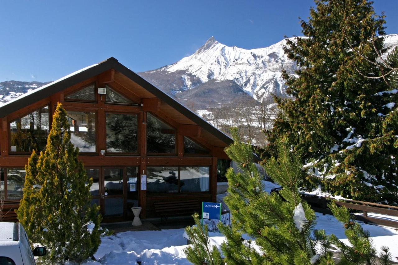 Vvf Les Ecrins Champsaur Hotel Saint-Bonnet-en-Champsaur Exterior foto